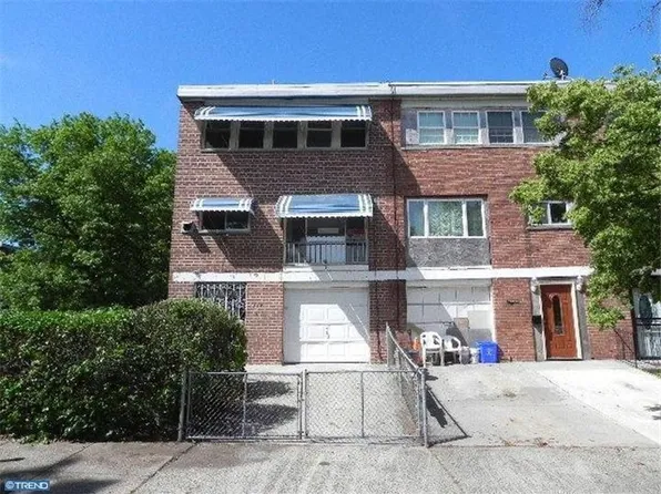 6836 Finch Pl, Philadelphia, PA 19142