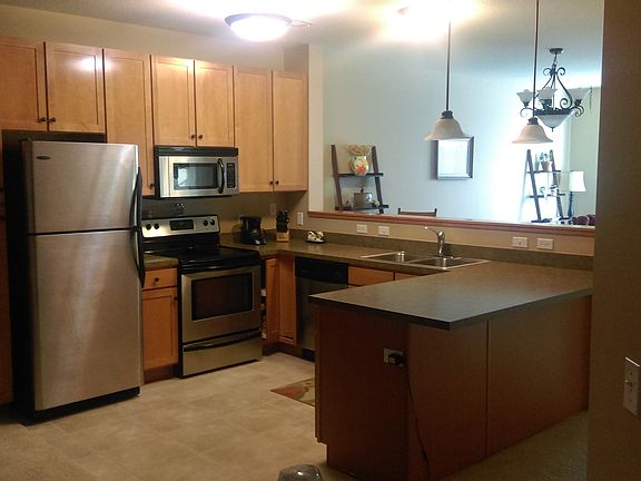 kitchen w stainless steel