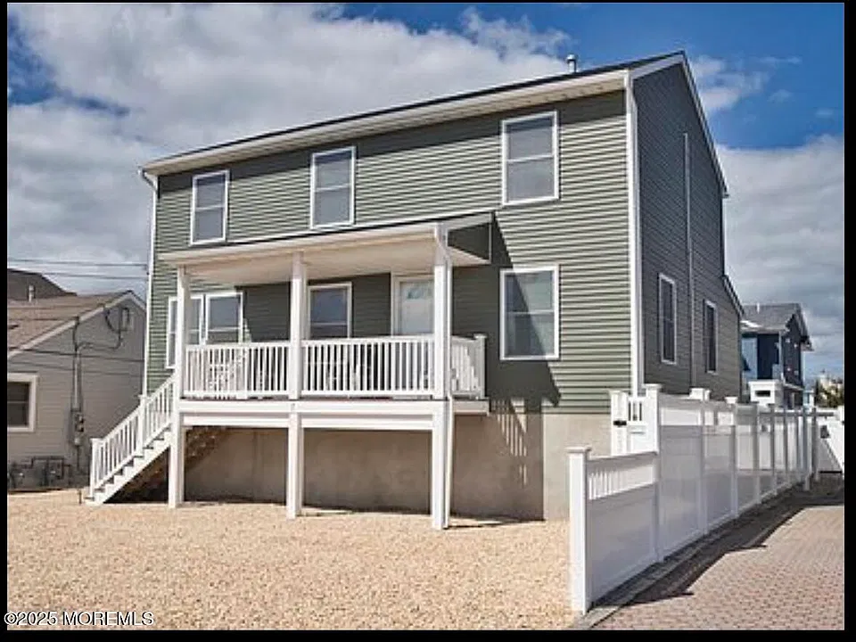 7 Princeton Ave