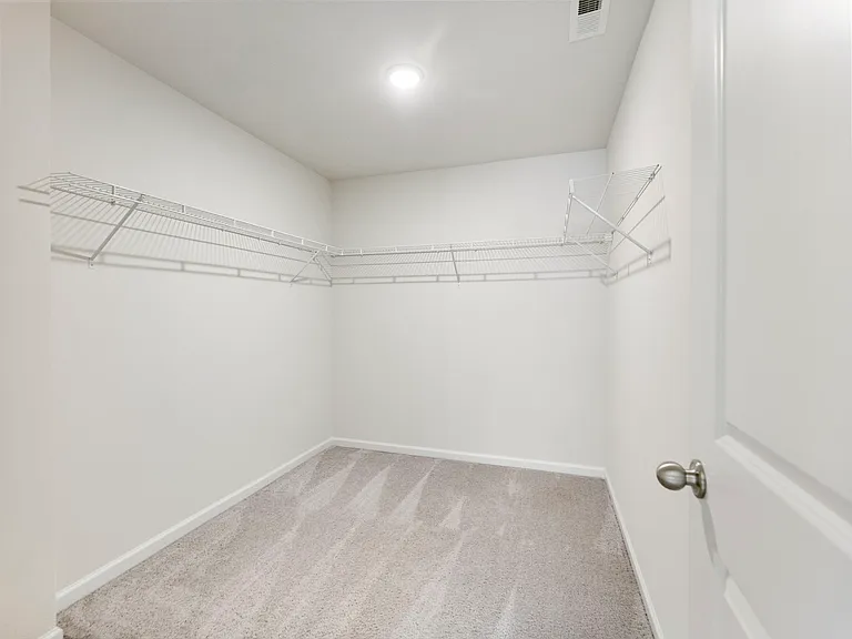 115 Buckingham Ln — Photo 28