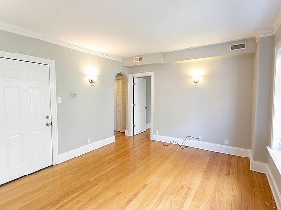 2nd image of 3126 N Kimball Ave APT 1W