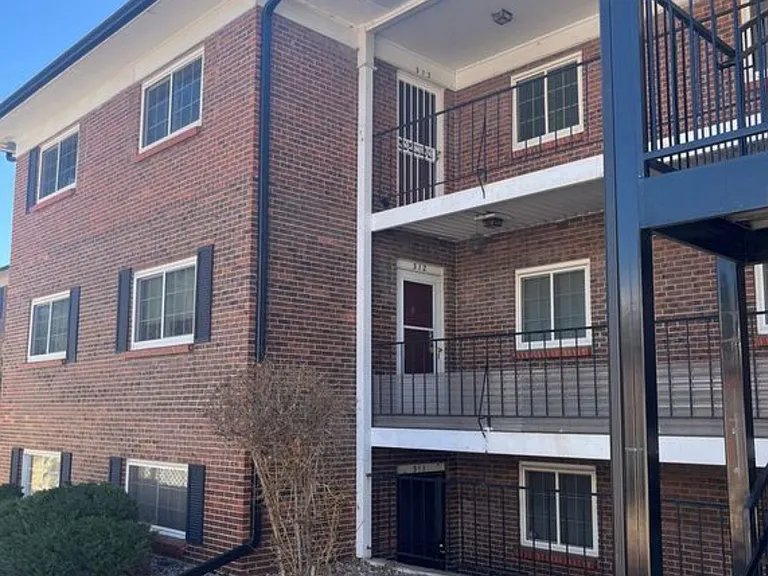 6800 E Tennessee Ave #313 — Photo 1