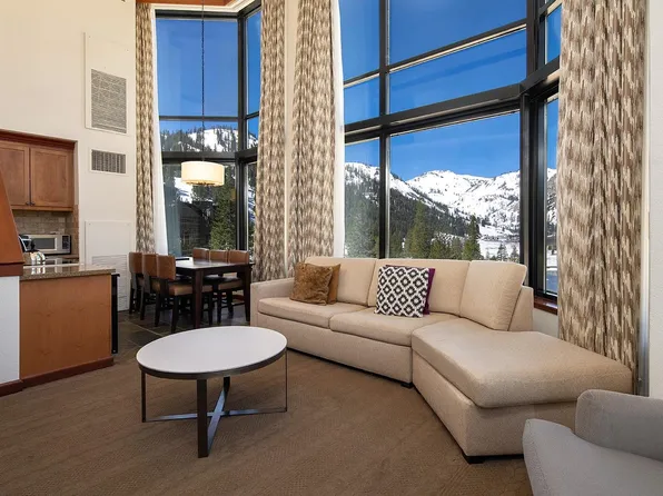 400 Resort Rd #960-L, Olympic Valley, CA 96146