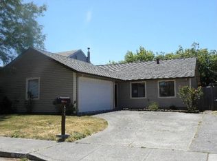 625 Nikki Dr, Petaluma, CA 94954