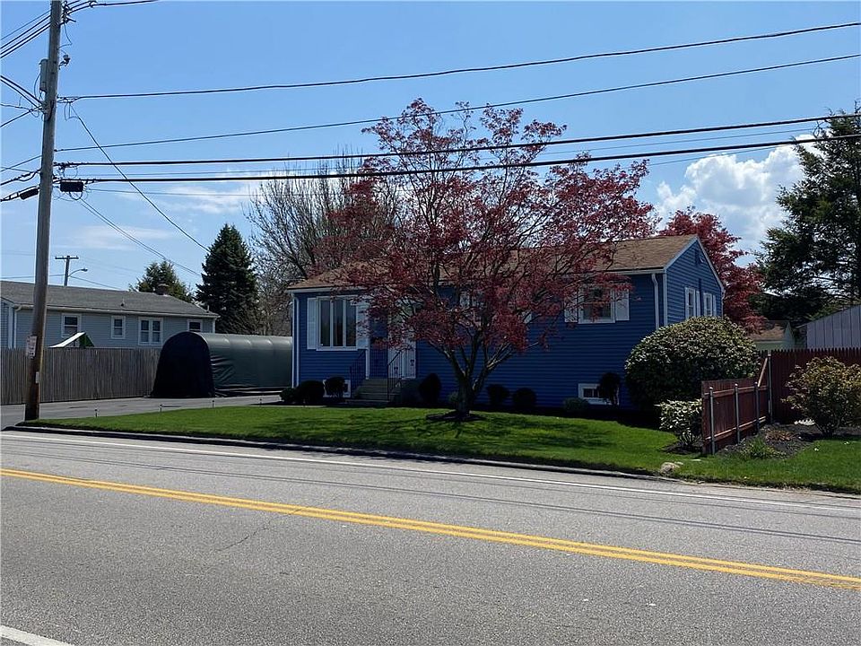 2nd image of 82 Pilgrim Pkwy