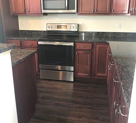 3rd image of 9821 Harbor Master Blvd