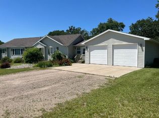21891 Statesboro Dr, Clitherall, MN 56524