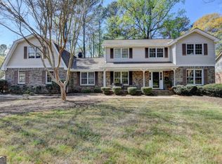 861 Maxie Ln, Lawrenceville, GA 30044