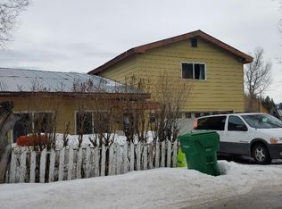 216 N Front St, Cascade, ID 83611