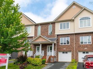35 Stockton Rdg, Bedford, NS B4A 0E4