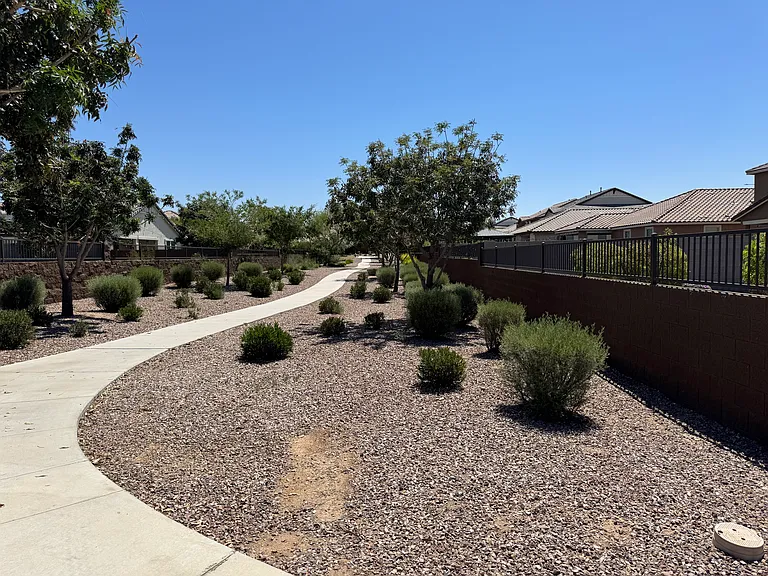 5022 E Glencove St — Photo 23