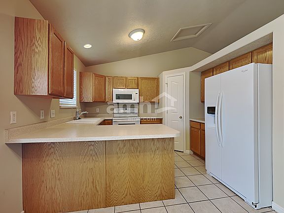 4th image of 7042 W Dry Sycamore Ln