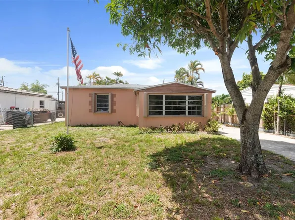 216 SW 21st St, Fort Lauderdale, FL 33315