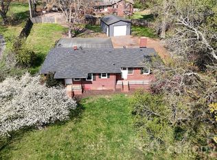 2988 Laboratory Rd, Lincolnton, NC 28092