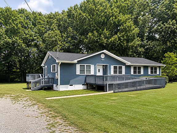 2nd image of 133 Linda Ln
