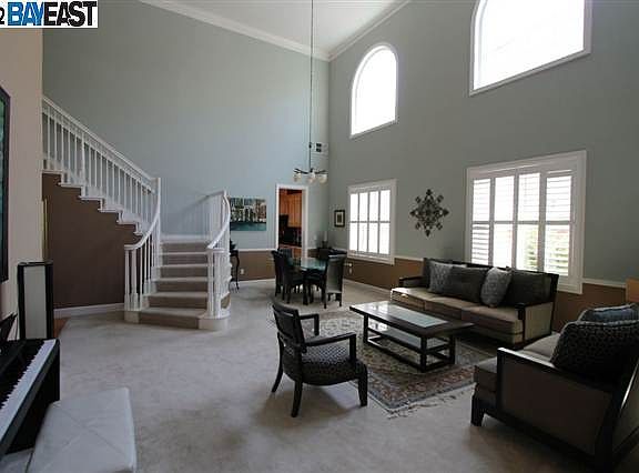 2nd image of 4813 Piper Glen Ter