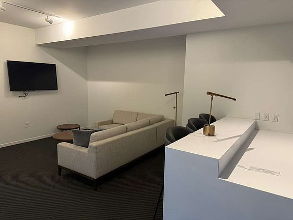 5th image of 221 E College St #8