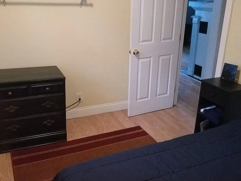 324 Shore Dr — Photo 17