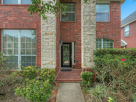 2nd image of 6314 Oakmont Creek Dr