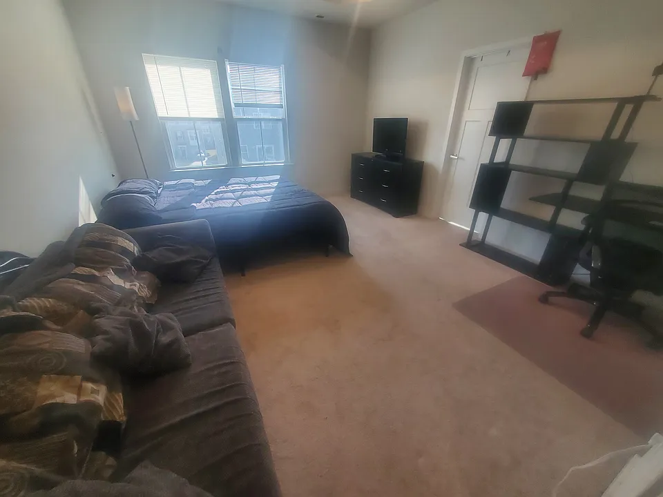 11 Ortiz Dr