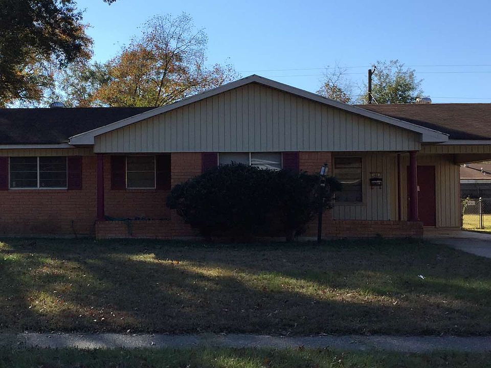 1st image of 3405 Red Bud Ln