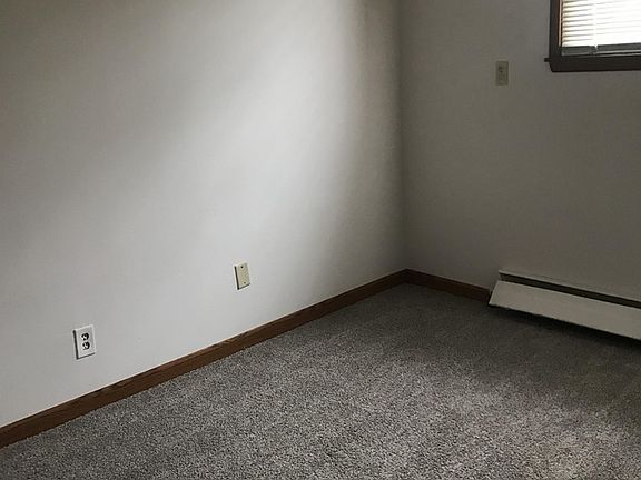 3rd image of 201 NW College Ave APT 6