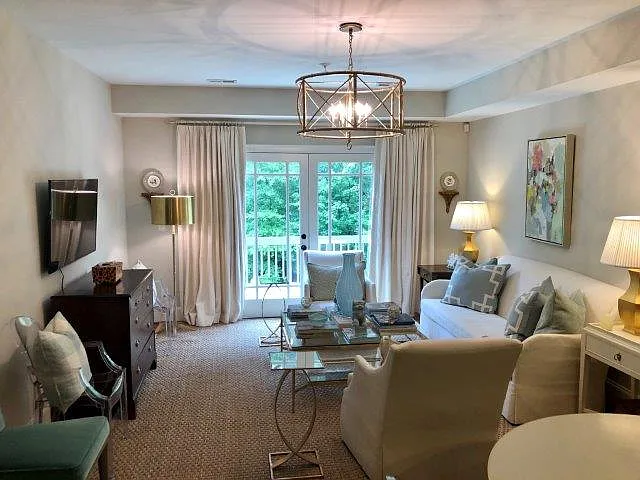 1634 Lombardy Cir — Photo 14