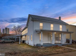 435 E Queen St, Strasburg, VA