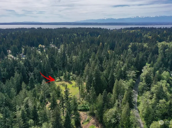 3684 Swede Hill Road, Clinton, WA 98236