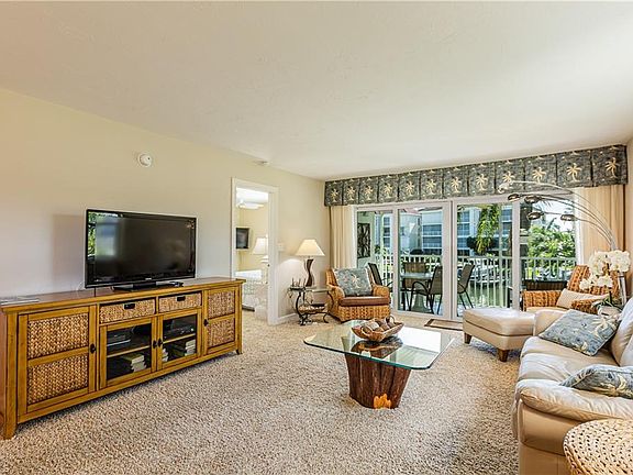 3rd image of 860 Panama Ct Unit 219