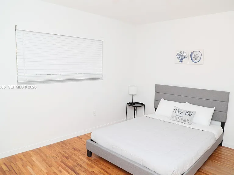 215 Antilla Ave #3 — Photo 9