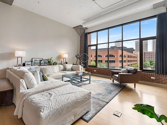 3rd image of 300 W Spring St Unit 410