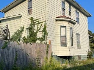 725 Dryden Rd, Zanesville, OH 43701