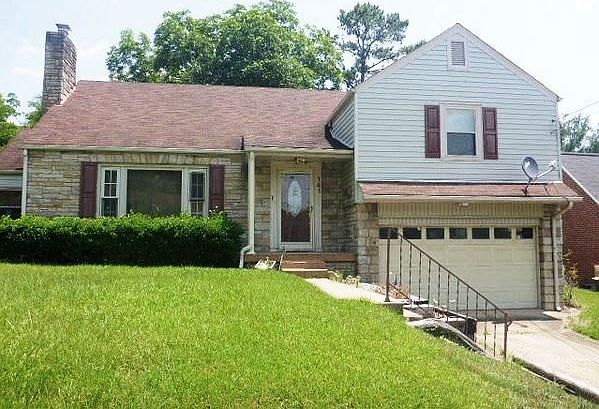 1st image of 141 Forestlawn Dr