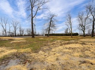 11300 Dogleg Rd, Tipp City, OH 45371