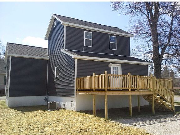 4th image of 311 N 5th St