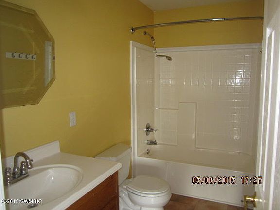 4th image of 39903 County Road 665