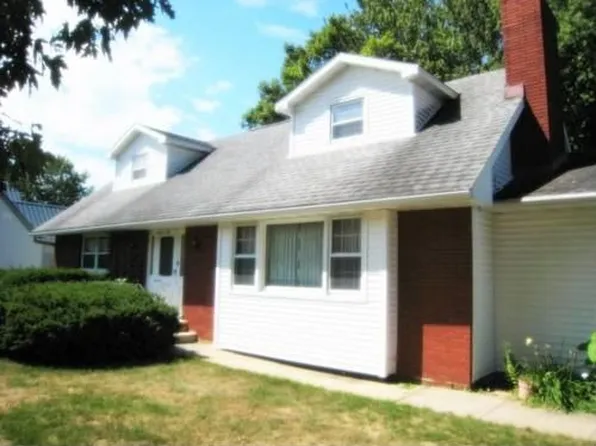 1512 Wisconsin Ave, Boscobel, WI 53805