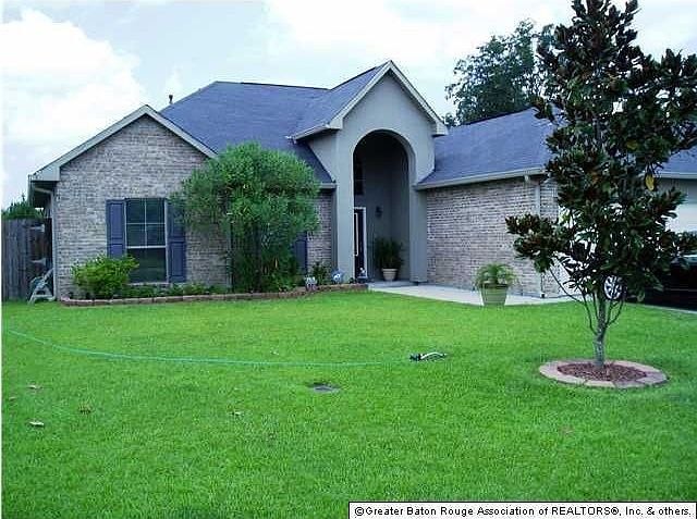 26119 Glenbrooke Dr, Denham Springs, LA 70726 | Zillow