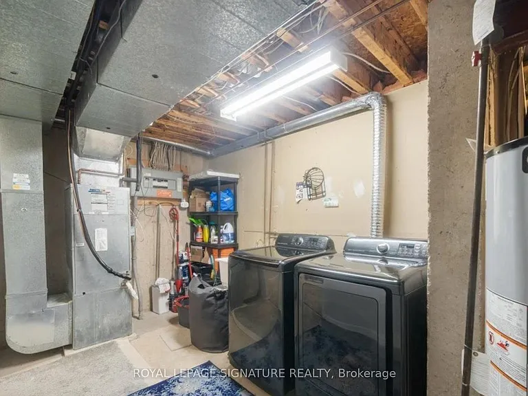 25 Meadowvale Dr #3 — Photo 18