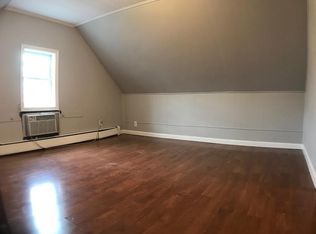 217 Erie St, Elizabeth, NJ 07206