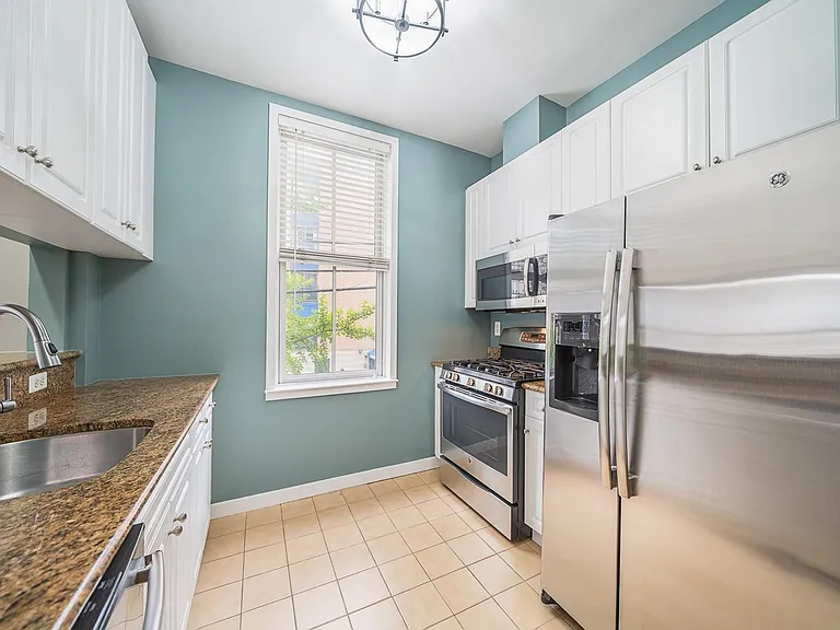 92 Madison St #2B — Photo 7