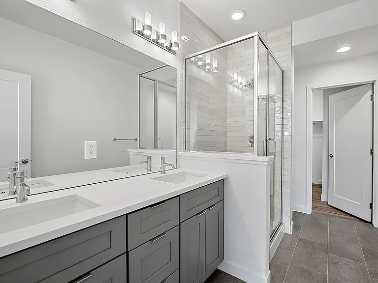 5325 W 12th Ave — Photo 60
