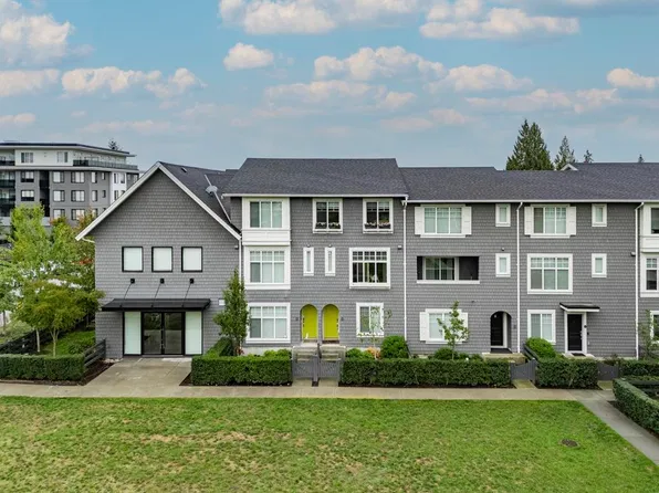 15850 85th Ave #2, Surrey, BC V4N 6W2