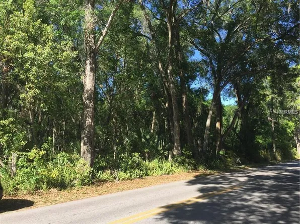 525 E Kentucky Ave, Deland, FL 32724