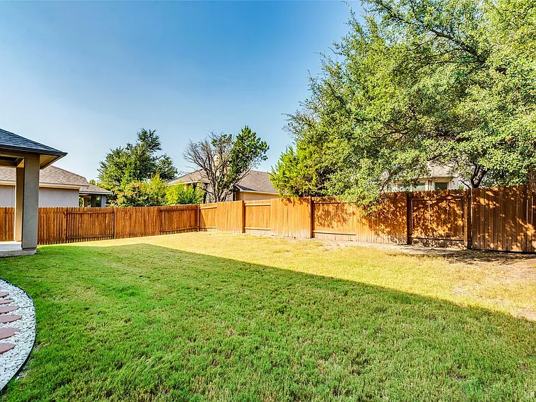 5728 Siragusa Dr — Photo 40