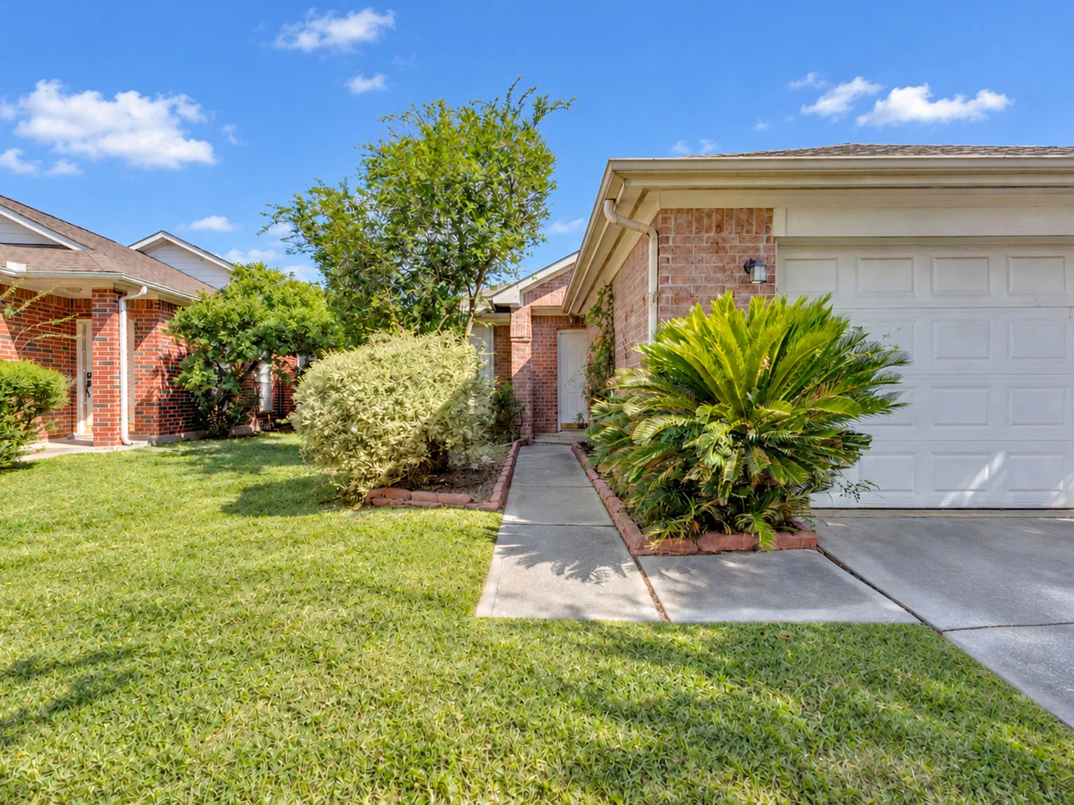 3 bed, 1482 sqft, $1,850 — Photo 3