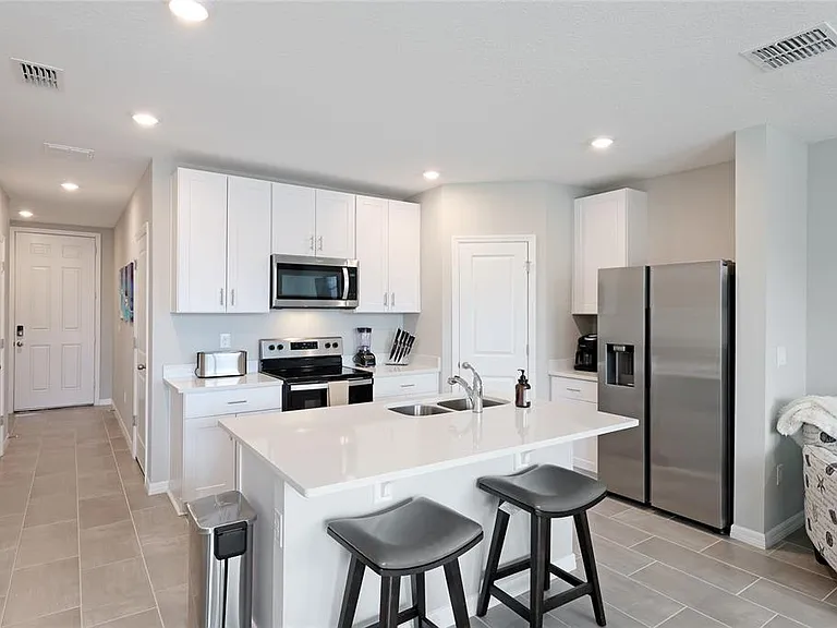 17063 Coral Key Dr — Photo 7