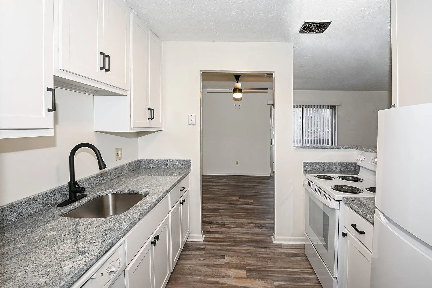 The Ridgeview Apartment — Photo 3
