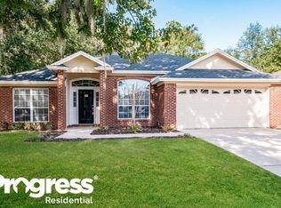 1920 Harbor Island Dr, Fleming Island, FL 32003